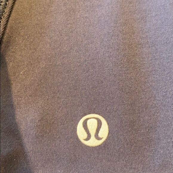 Lululemon Mesh With Me Tank‎ Blue 2 Like New - Picture 6 of 9